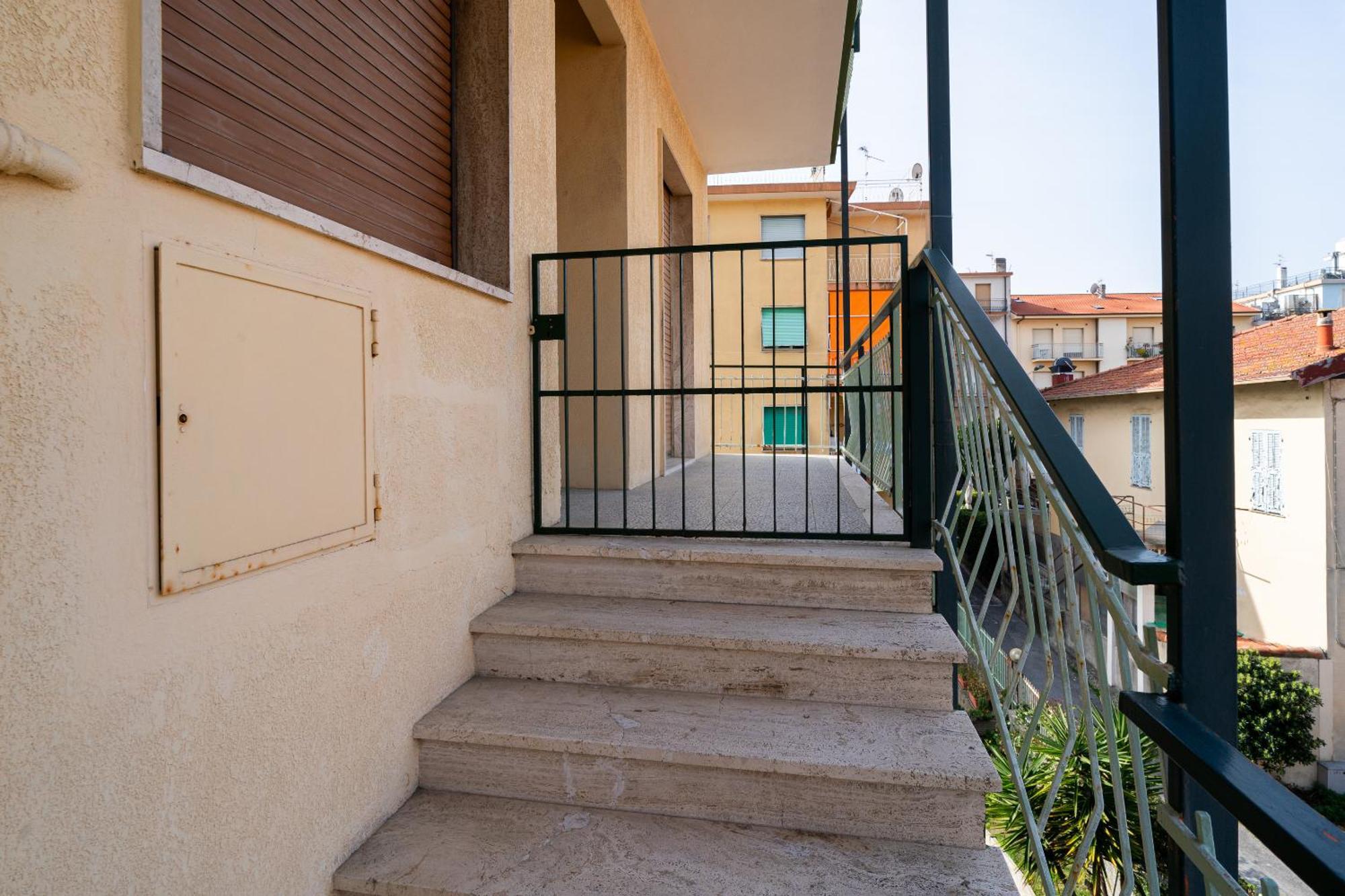 Casa Silvia - Central - Terrace - Wifi 보르디게라 외부 사진